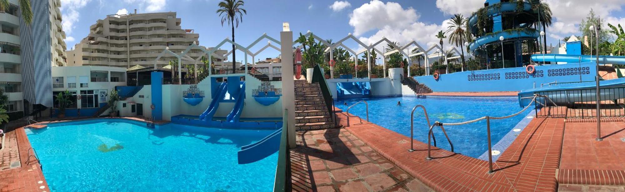 Benal Beach Suite Ii, Estudio Con Parque Acuatico Y Vistas Al Mar. Benalmadena Ngoại thất bức ảnh
