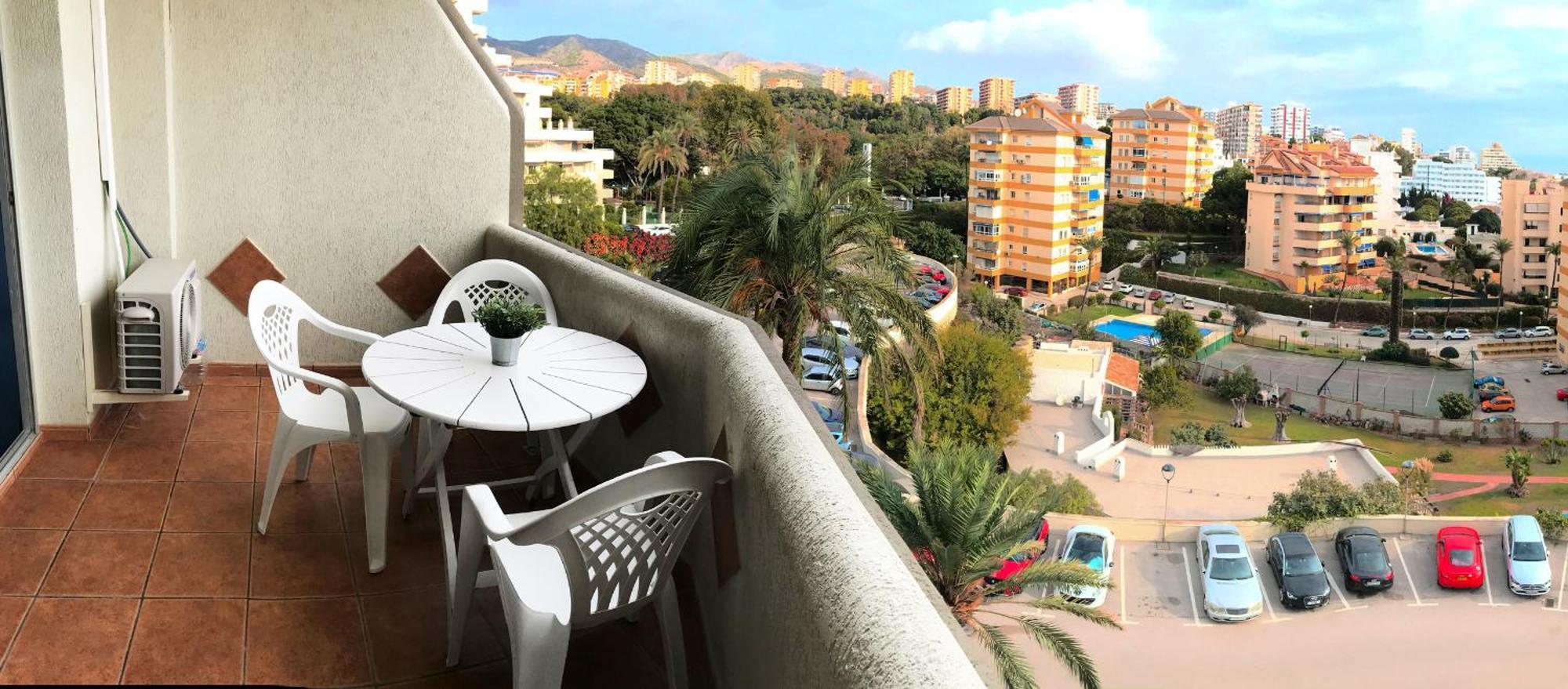 Benal Beach Suite Ii, Estudio Con Parque Acuatico Y Vistas Al Mar. Benalmadena Ngoại thất bức ảnh