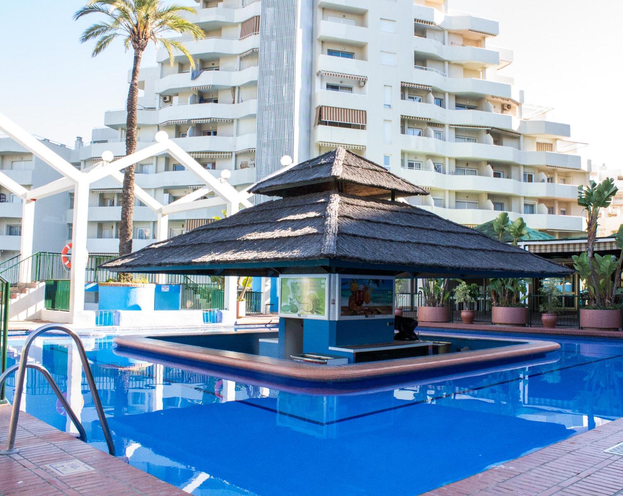 Benal Beach Suite Ii, Estudio Con Parque Acuatico Y Vistas Al Mar. Benalmadena Ngoại thất bức ảnh
