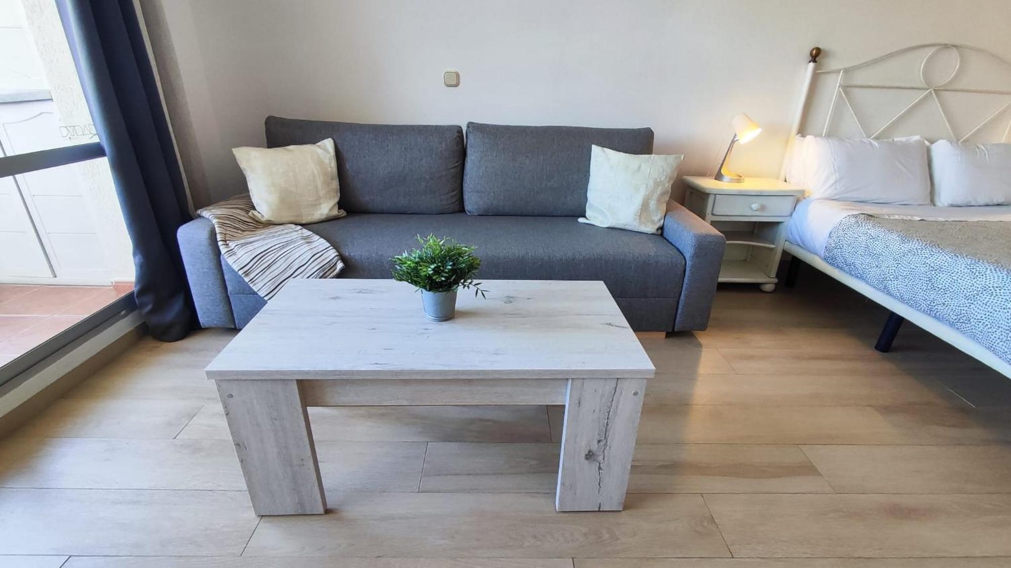 Benal Beach Suite Ii, Estudio Con Parque Acuatico Y Vistas Al Mar. Benalmadena Ngoại thất bức ảnh